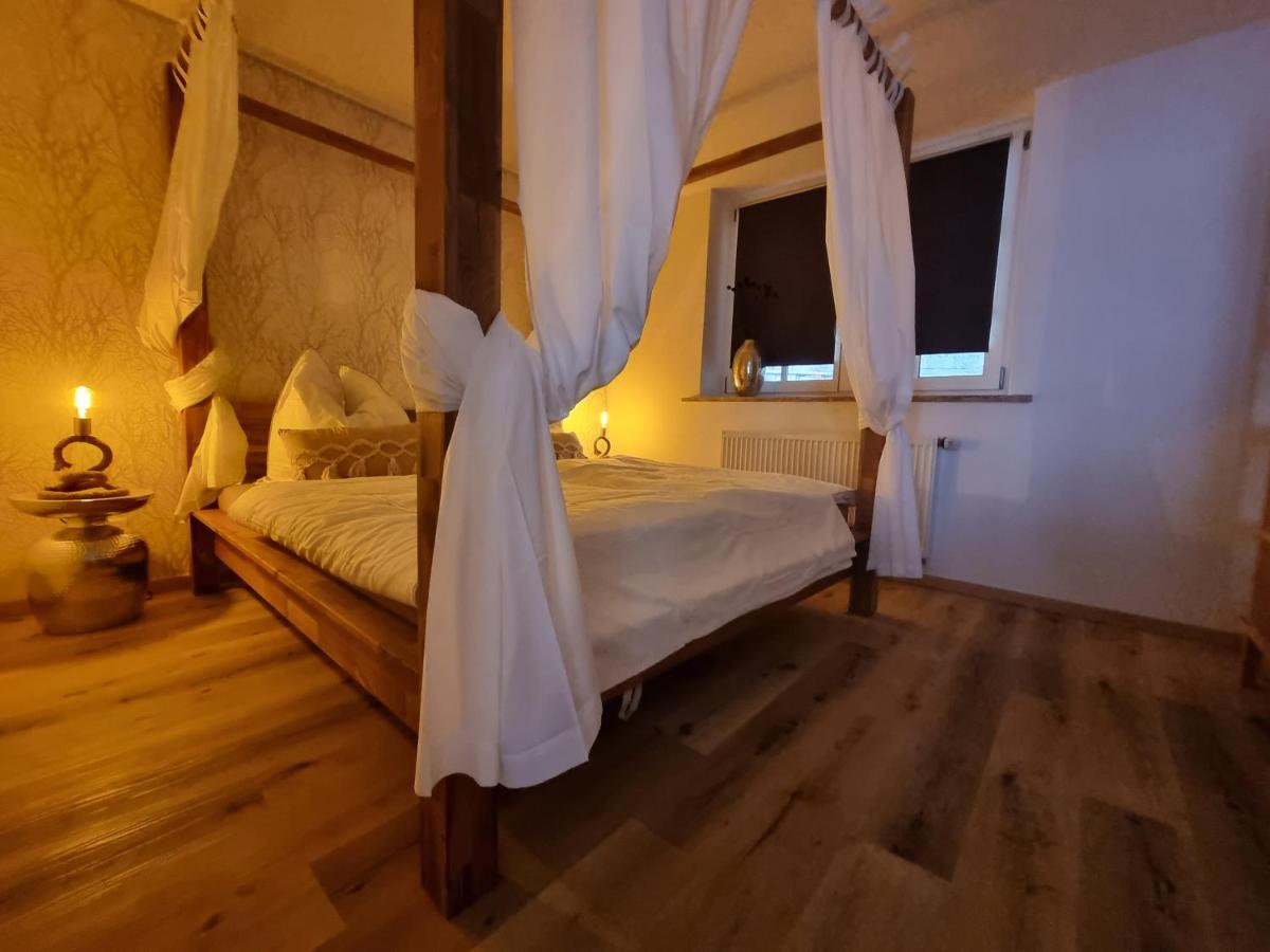 Апартаменты Hufschmieds Bleibe Пассау Экстерьер фото